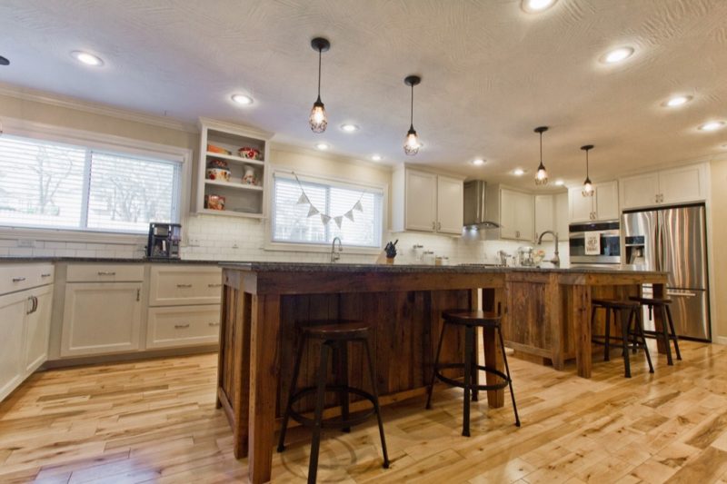 Missouri Reclaimed Furniture Barn Wood Furniture, Handcrafted in Missouri